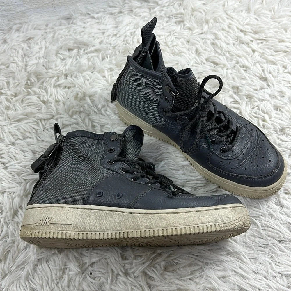 Nike air shoes
